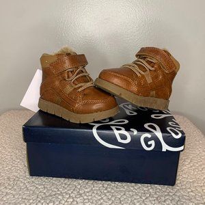 Toddler OshKosh Brown Boots Size 4